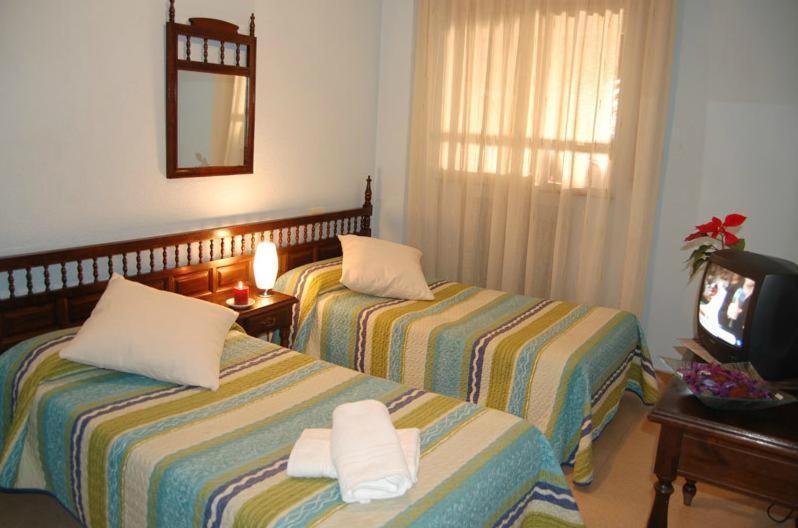 Hostal Los Infantes Salamanque Chambre photo